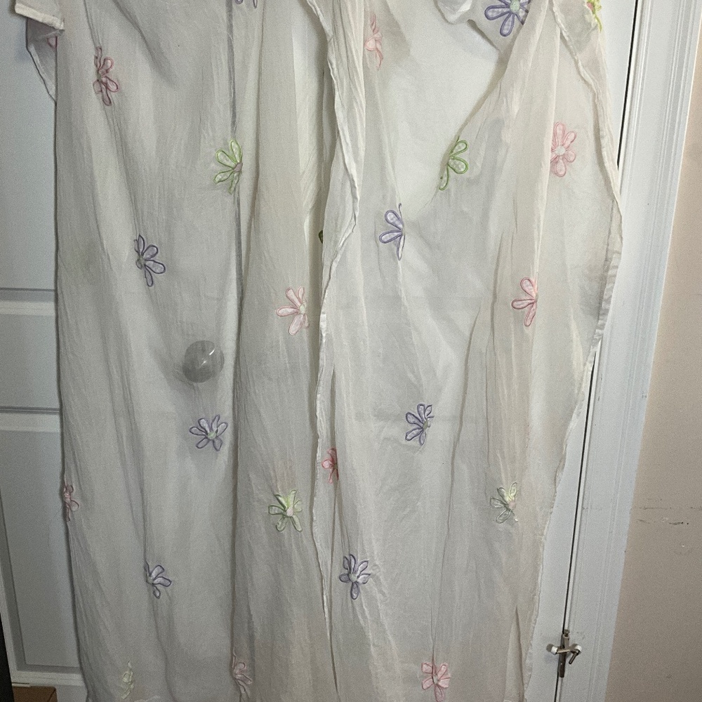 4 sets ( 8 pieces) pottery barn kids curtains with butterfly and flower